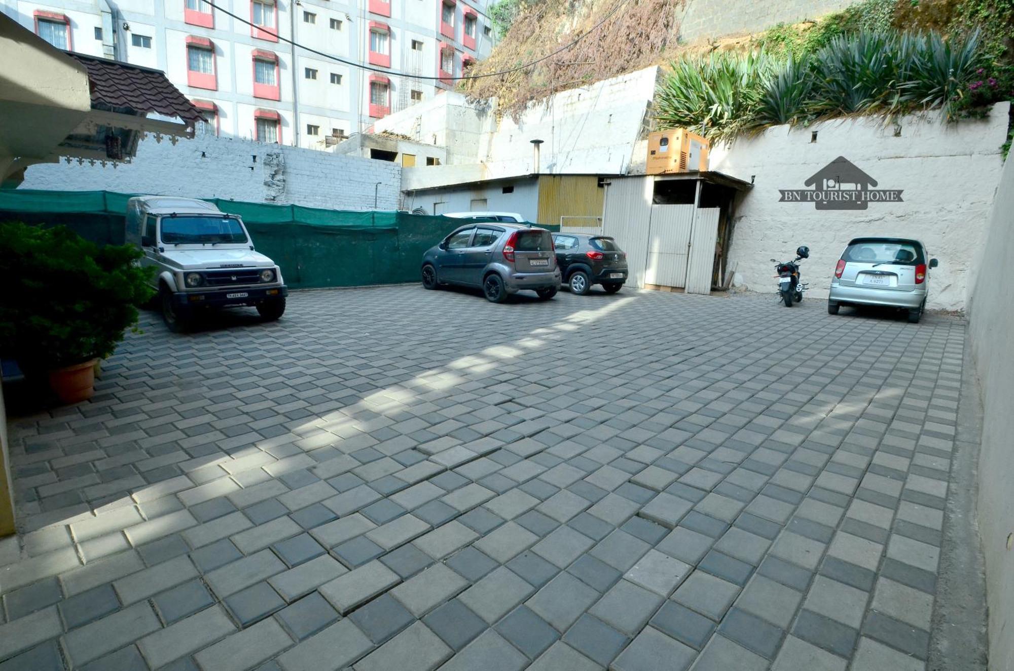Bn Tourist Home อูตี ภายนอก รูปภาพ